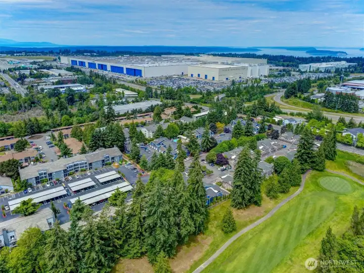 So close to Boeing, Painefield airport the waterfront and all amenities! So close to Boeing, Painefield airport the waterfront and all amenities!