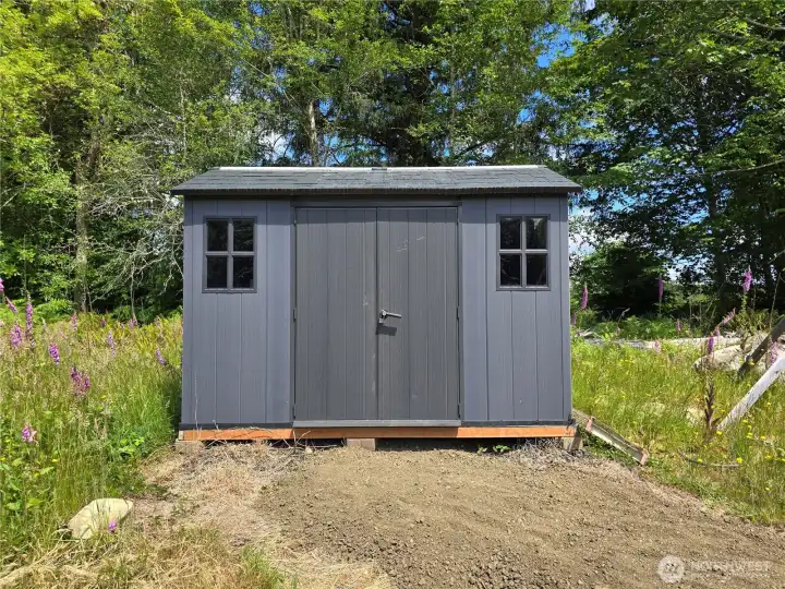 Small shed