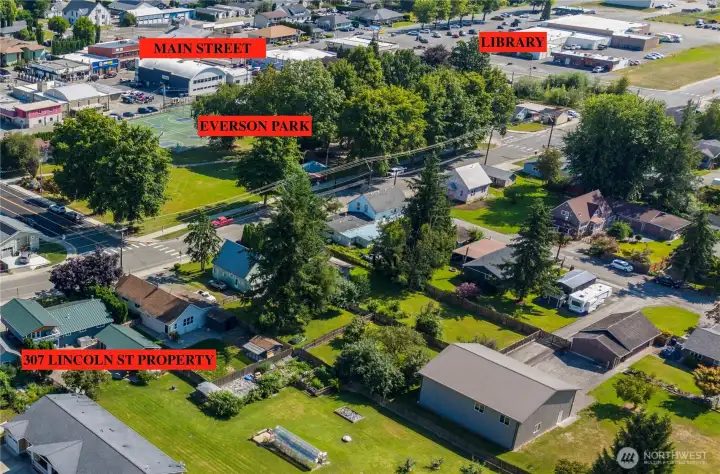 So much space yet fabulous location & walkable to amenities Everson has to offer. So much space yet fabulous location & walkable to amenities Everson has to offer.