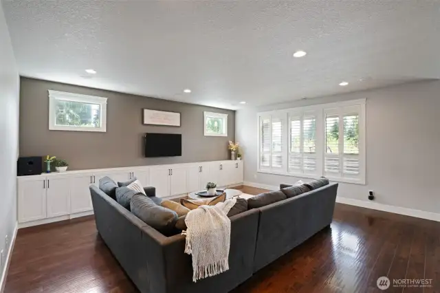 Great Room, built-ins