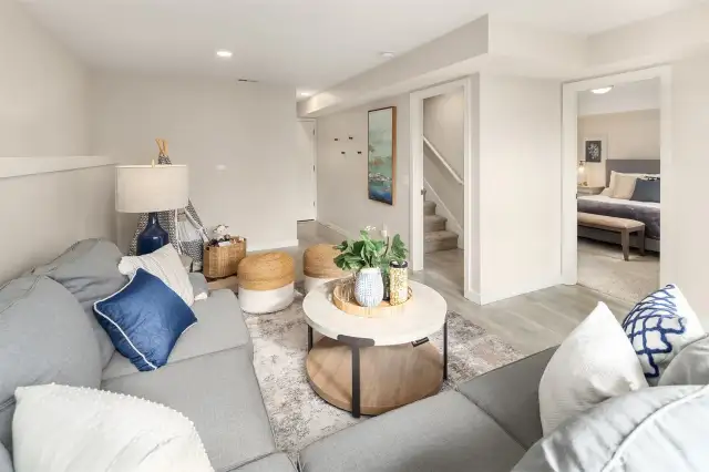 Lower level bonus room
