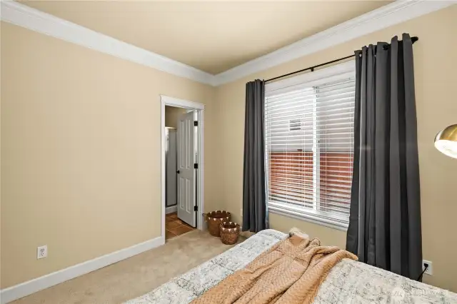 Adjoining 3/4 Bath