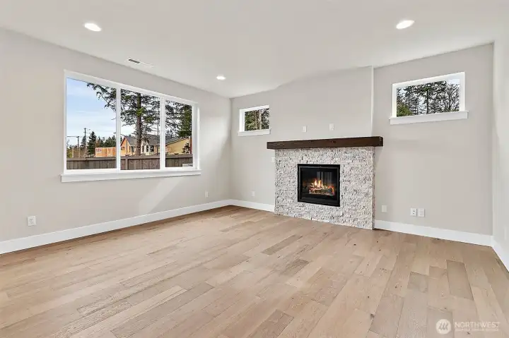 Photos are for representation purposes only.