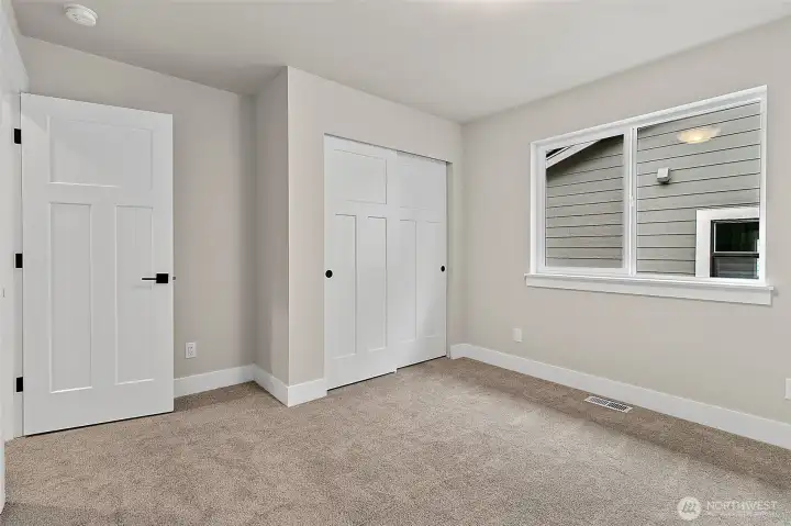 Photos are for representation purposes only.