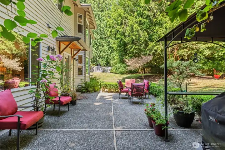 Gorgeous patio space for relaxing and entertaining.