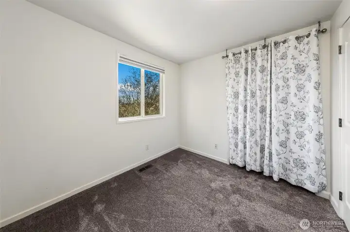 3rd bedroom on the upper floor