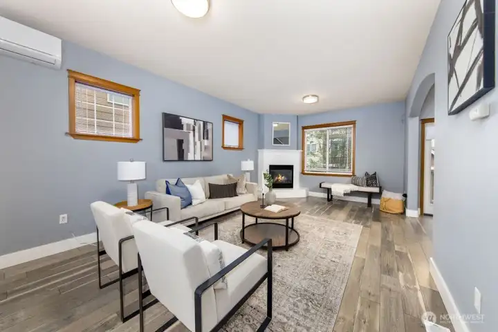 2nd Floor Living Room