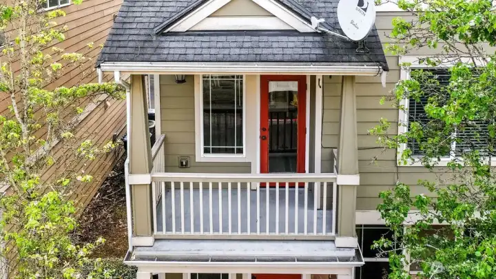 Primary bedroom balcony