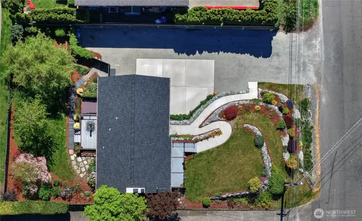 This Property is Turn Key Neat & Tidy both Inside & Out...Sprinkler Systems for both Front & Back Yards...