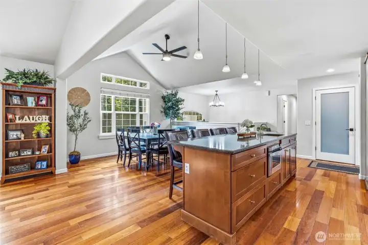 Entertain effortlessly with an open island and dining space. Entertain effortlessly with an open island and dining space.