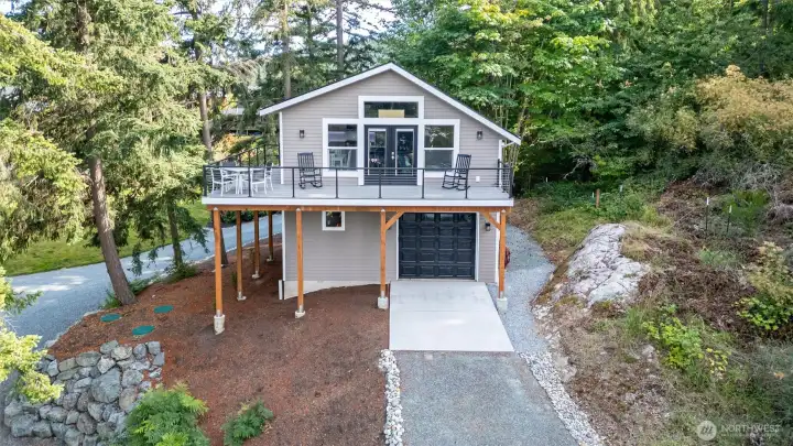 Beautiful detached 2 Bedroom, 2 Bathroom ADU offers comfort, privacy, and flexibility Beautiful detached 2 Bedroom, 2 Bathroom ADU offers comfort, privacy, and flexibility