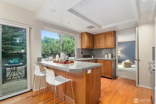 Kitchen w/ Eating Area