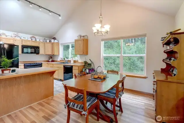Open floor plan dining room