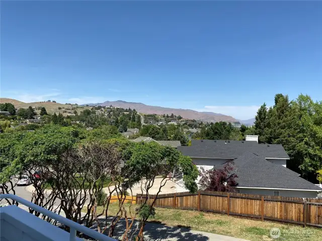 NORTH VIEW