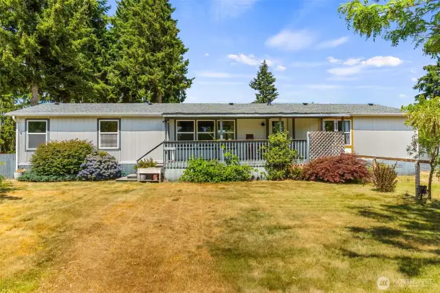 Welcome Home to 7140 191st Ave. SW #17 in Rochester, WA! Affordable living at it's best!