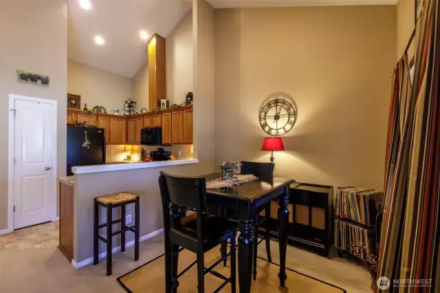 Dining Room with Eating area at bar