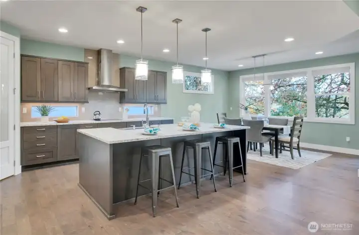 Your favorite chef will be thrilled with Wolf & SubZero Appliances.  Formal dining space, too! Note 9' ceilings!