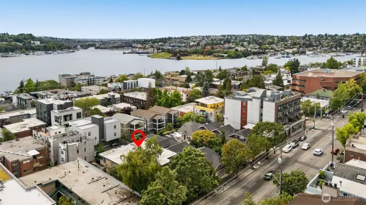 Unbeatable Eastlake location