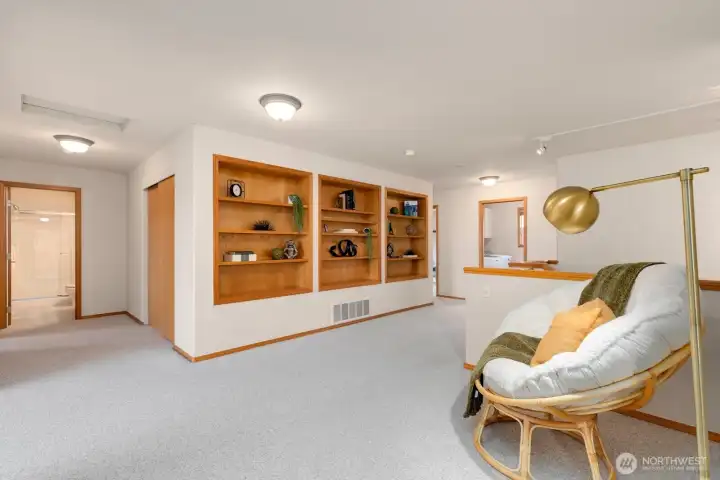 Upper level landing is common area on 2nd floor.