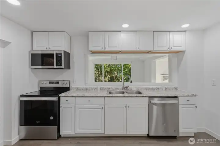 Main House: Kitchen.