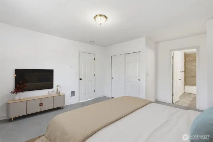 Main House: Upstairs Primary Bedroom #5.