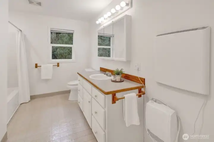 Guest bath upstairs.