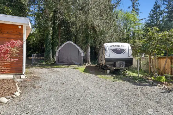 Plenty of room for guests and recreational parking.