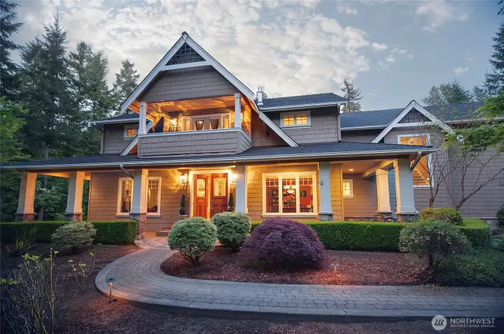 Welcome to The Grove -a beautiful community of Luxury homes~