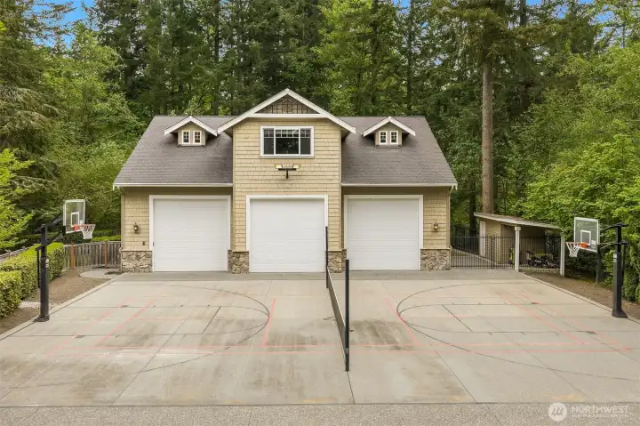 Detached Garage - over 1200 sf with 1250sf Apartment above~