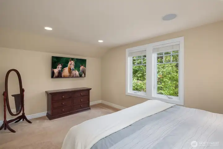 MIL: Large Bedroom with W/D in walk in Closet~