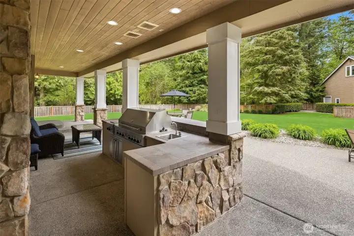Outdoor Kitchen at the Main home~