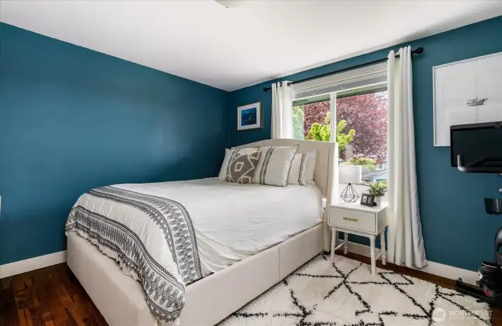2nd bedroom with large window and roomy closet