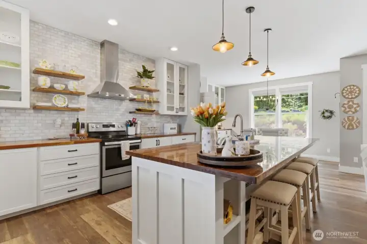 Counter seating for informal and friendly gatherings.