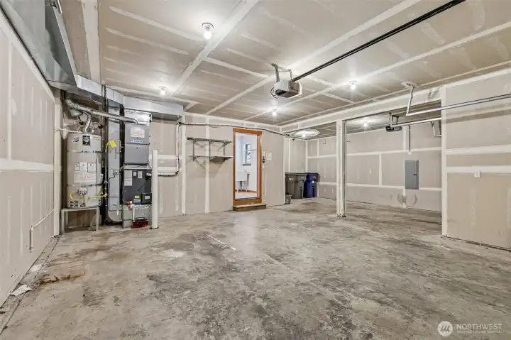 Large 3-Car Garage