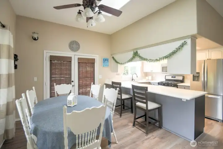 Casual dining at the counter too where there's room for projects, working from home AND making dinner at the same time. Casual dining at the counter too where there's room for projects, working from home AND making dinner at the same time.