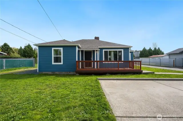 Attractive Craftsman with newer siding, paint & windows