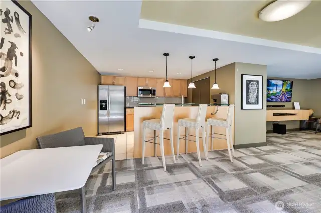 Business center and entertaining area