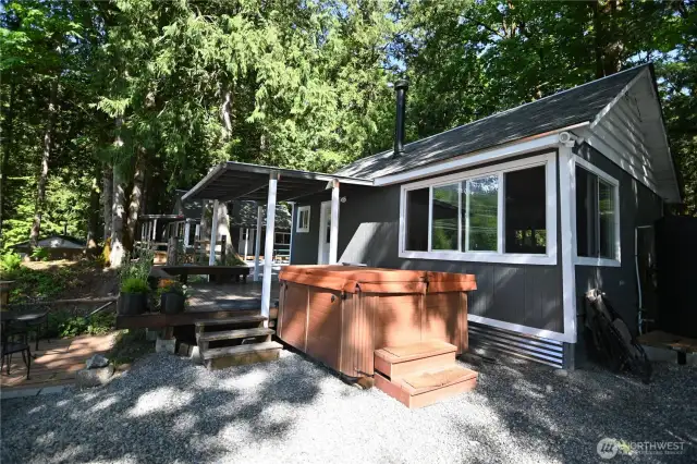 The Cottage ~ one of two cabins on the property. The dual-cabin setup offers flexibility and comfort.
