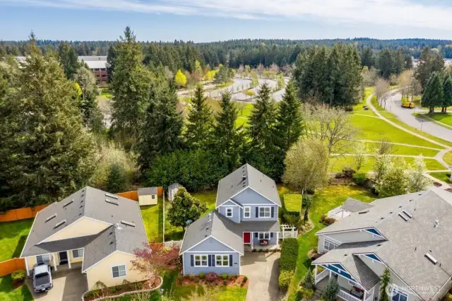Fantastic location, walking distance to town center.