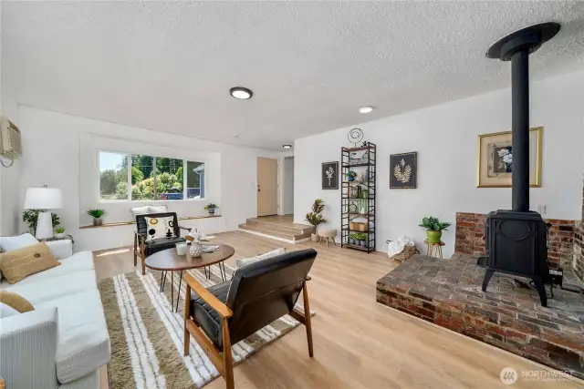 Gas fireplace