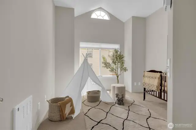 2nd bedroom