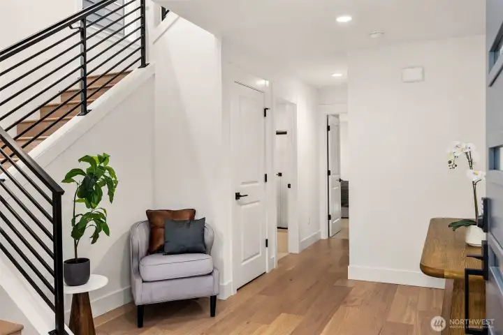 Light and bright entry