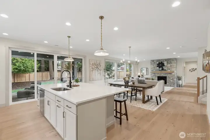 Imagine Holidays in this Beautiful Open Concept Space