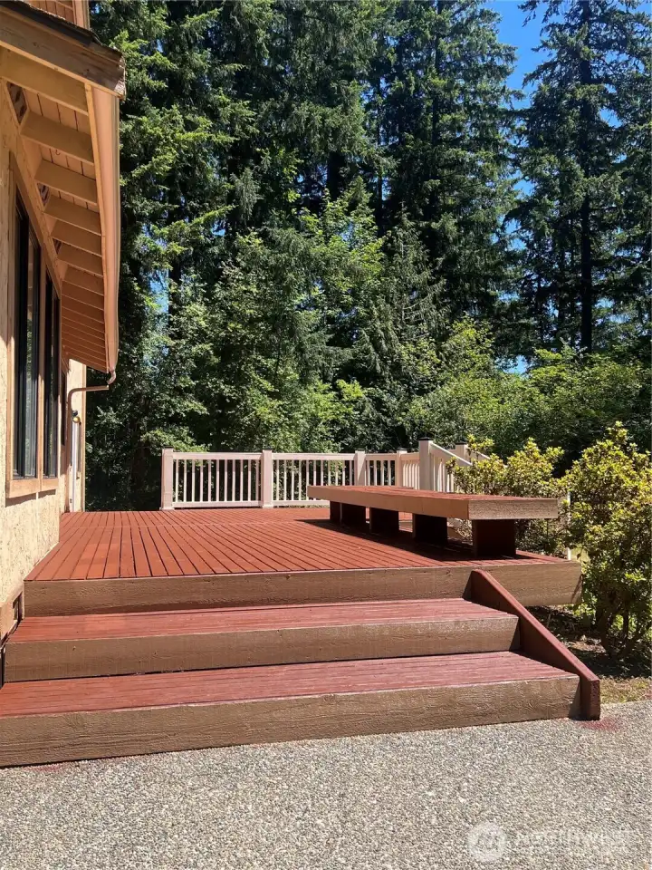 New finish deck