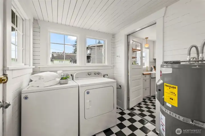 Utility room off of kitchen