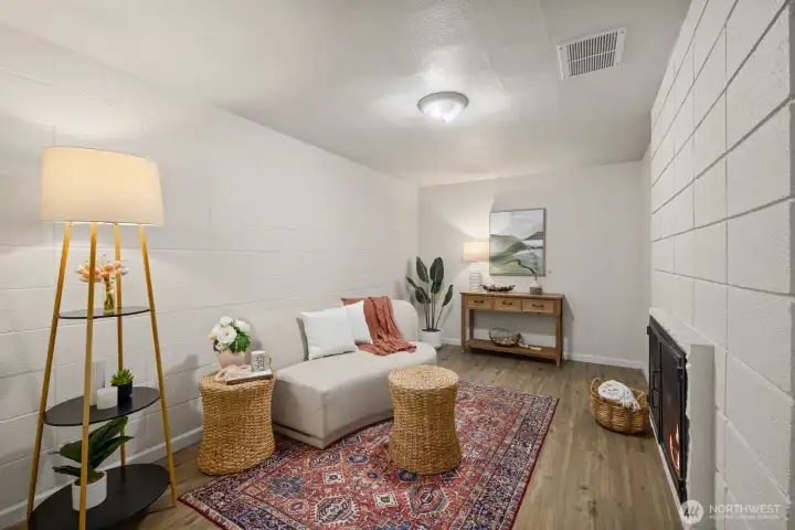 Downstairs bonus room/family room