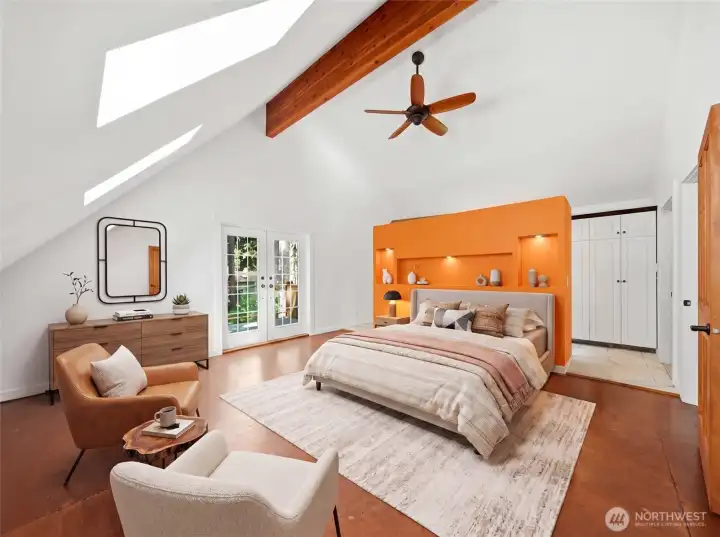 Primary suite; Lots of natural light &
