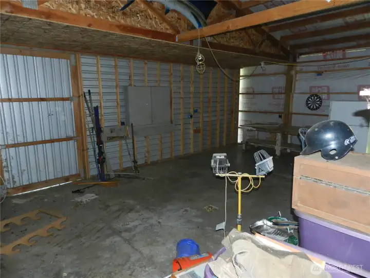 INSIDE SHOP INSIDE SHOP