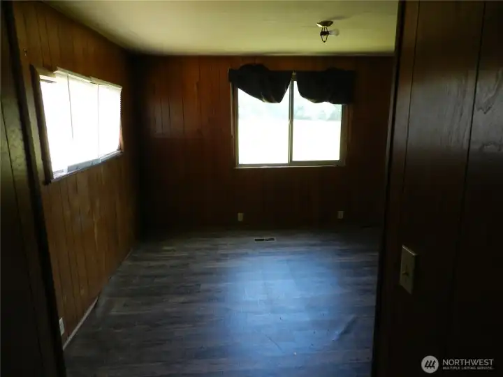BEDROOM BEDROOM