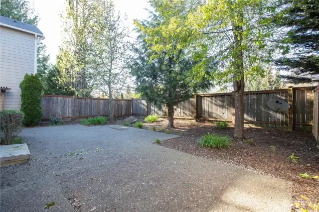 Nice, private fully fenced backyard